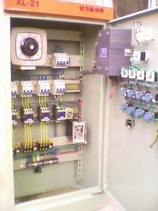 雙滾筒靜電分選機(jī)動(dòng)力配電柜